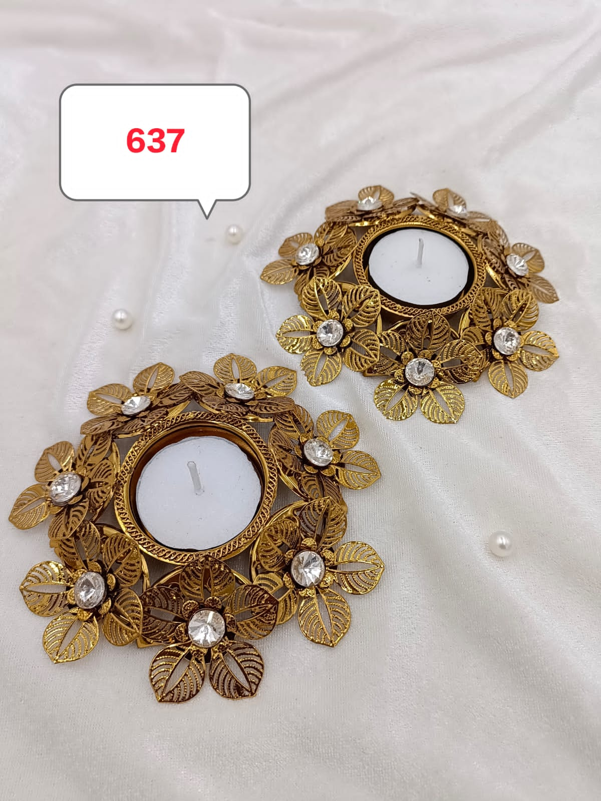 Metal gold finish 2pcs diya set ( 2 candles free ) s no -637