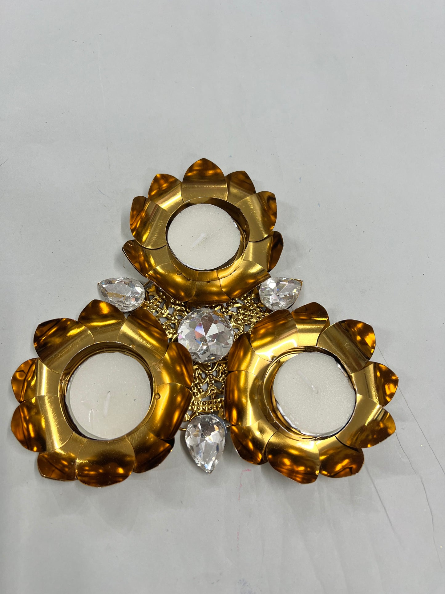 Metal 3 in 1 diya set ( 3 candles free)s no -527