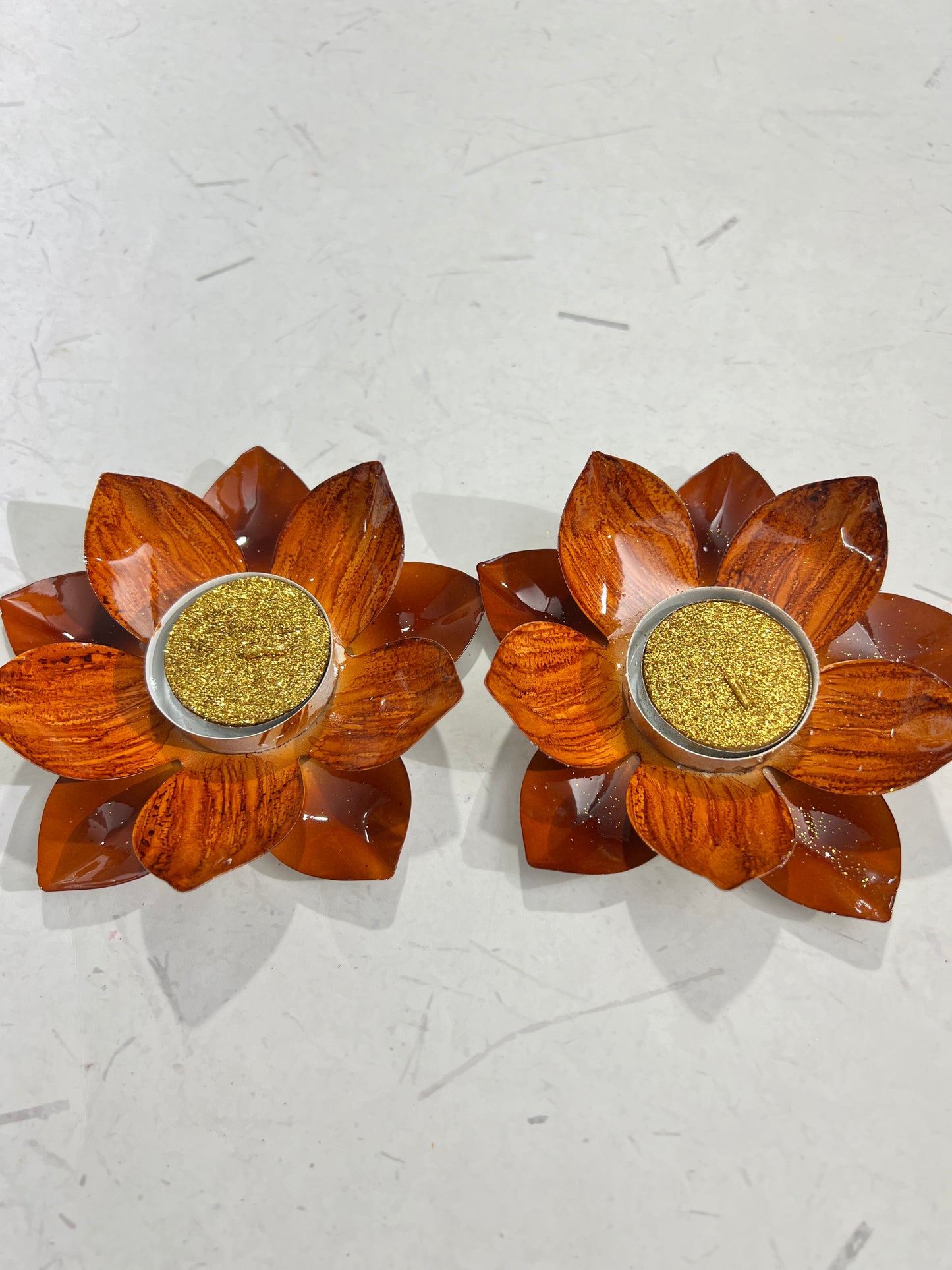 Metal lotus diya 2pcs set ( 2 candles free)pp-160