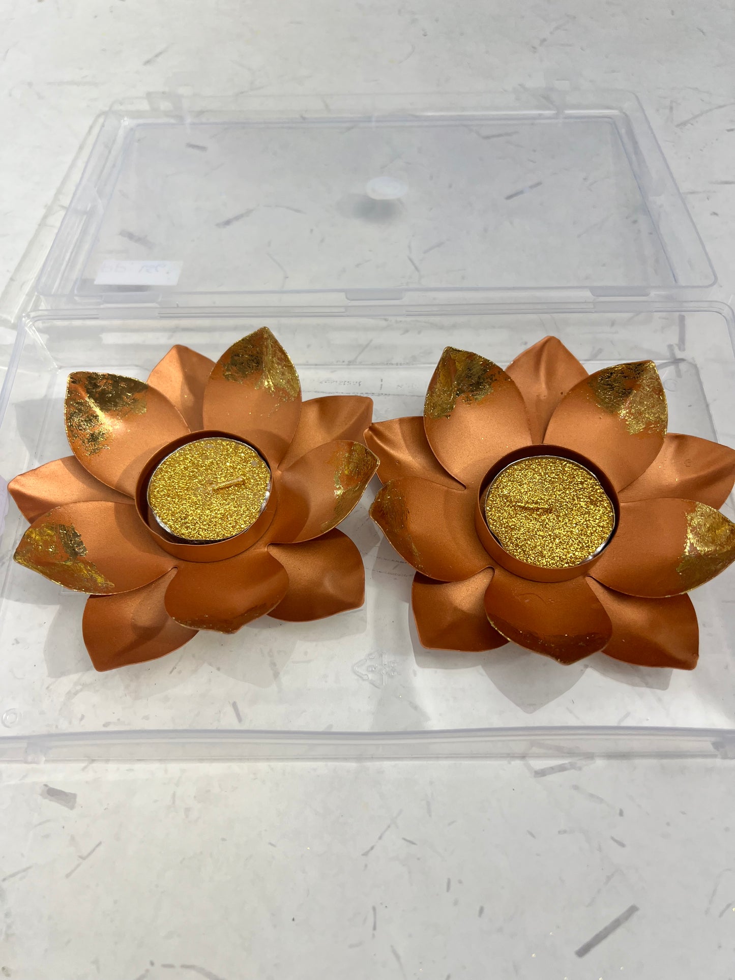 Metal lotus mat diya 2pcs set ( 2 candles free)pp-156