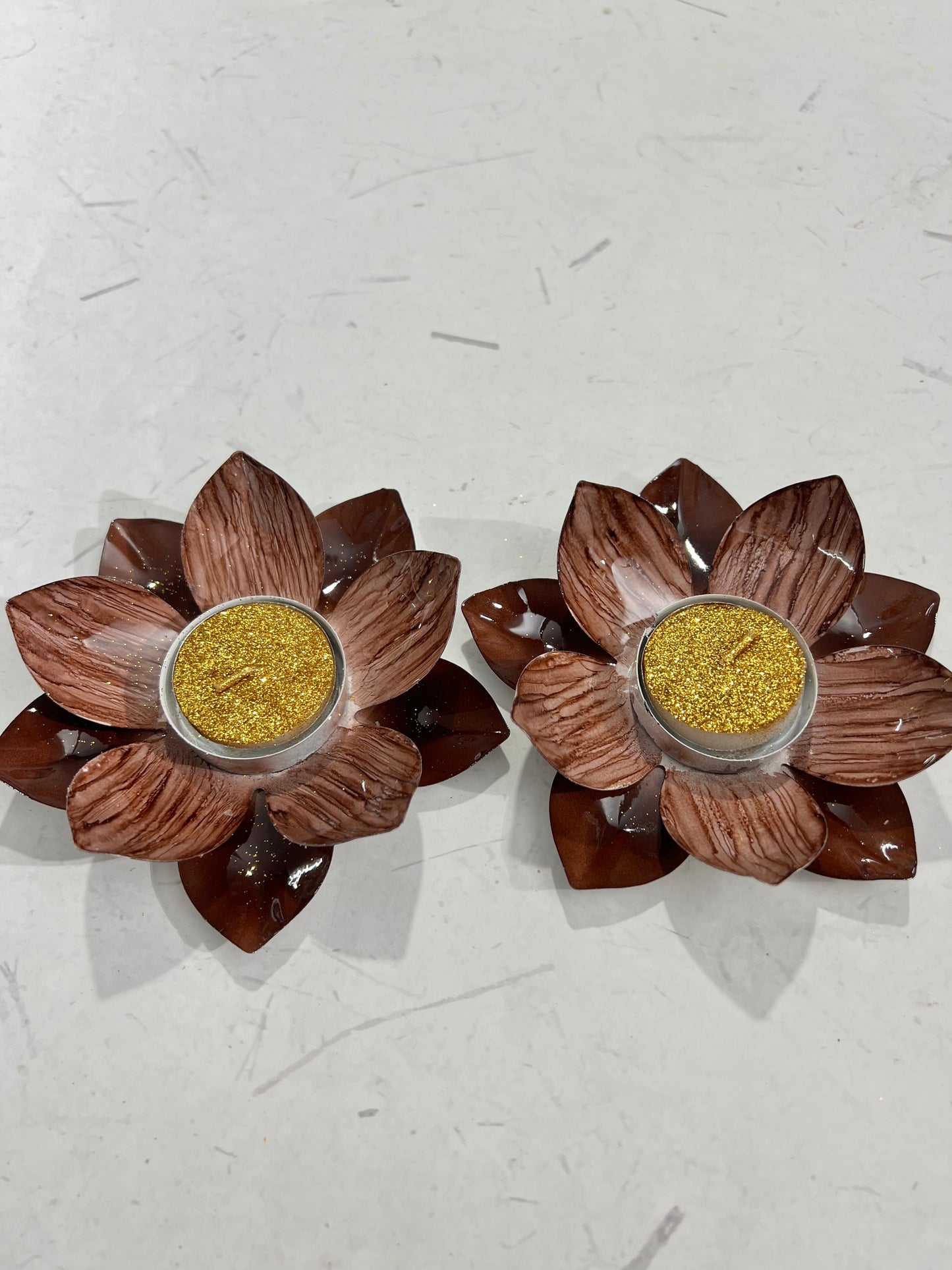 Metal lotus diya 2pcs set ( 2 candles free)pp-160