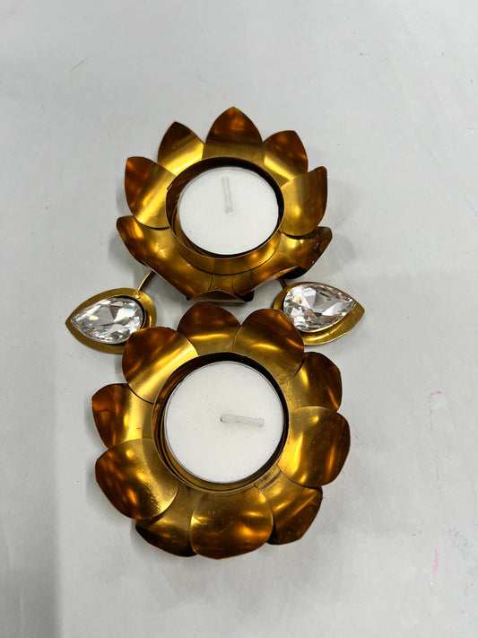 Metal 2 in 1 diya  ( 2 candles free )s no -529