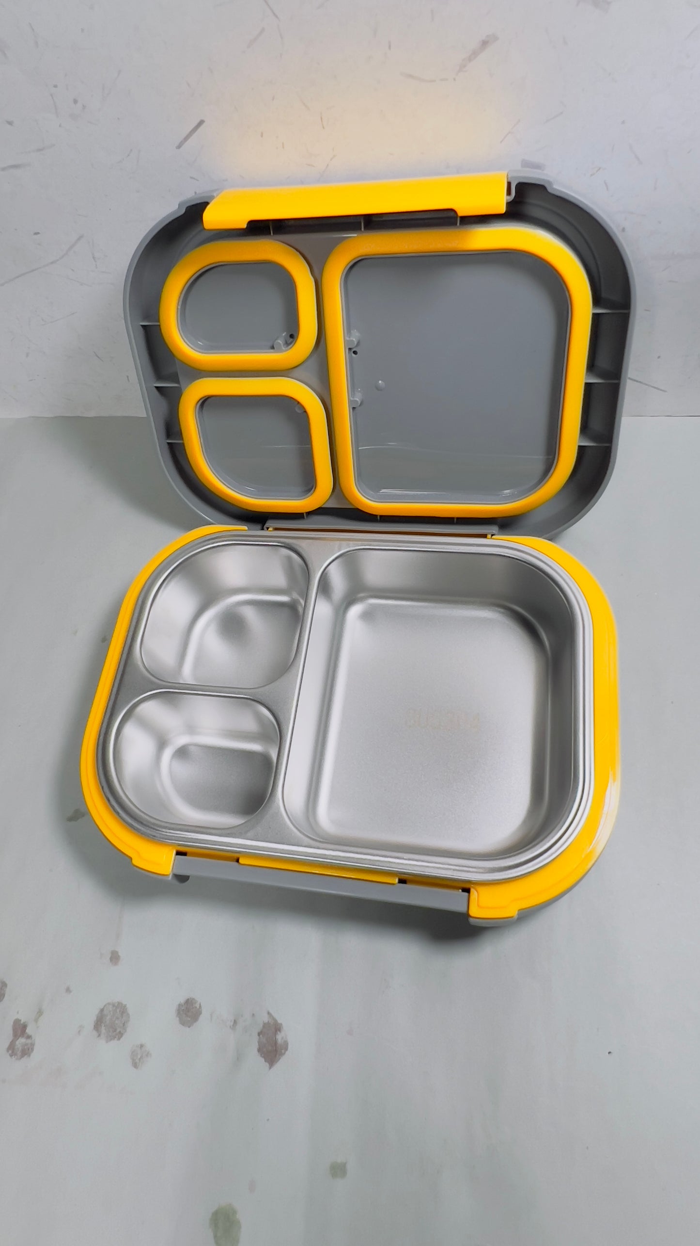 3 grid insulated leak proof lunch box with cutlery & lunch bag