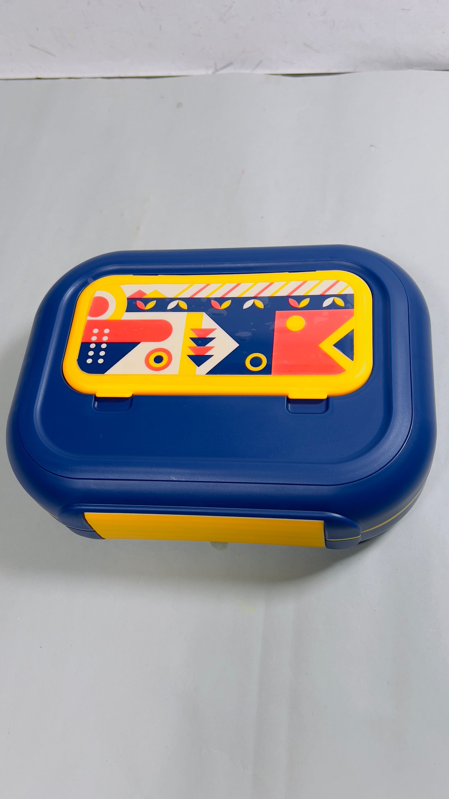 3 grid insulated leak proof lunch box with cutlery & lunch bag