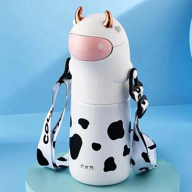 Premium Quality Cow Shape Water Bottle For Kids - 560ml