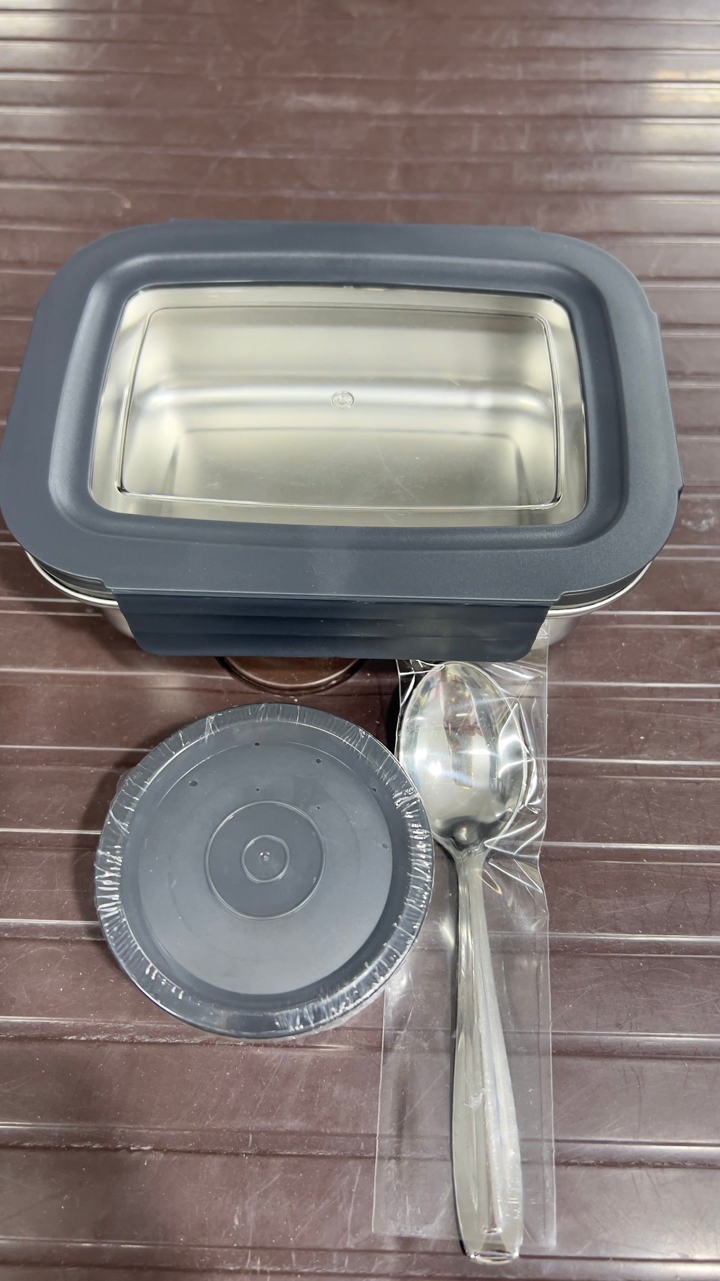 Stainless steel air tight transparent lid lunch box (4 different colour)