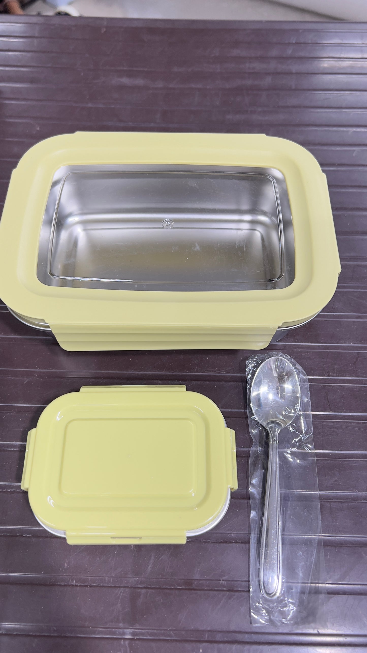 Stainless steel air tight transparent lid lunch box (4 different colour)