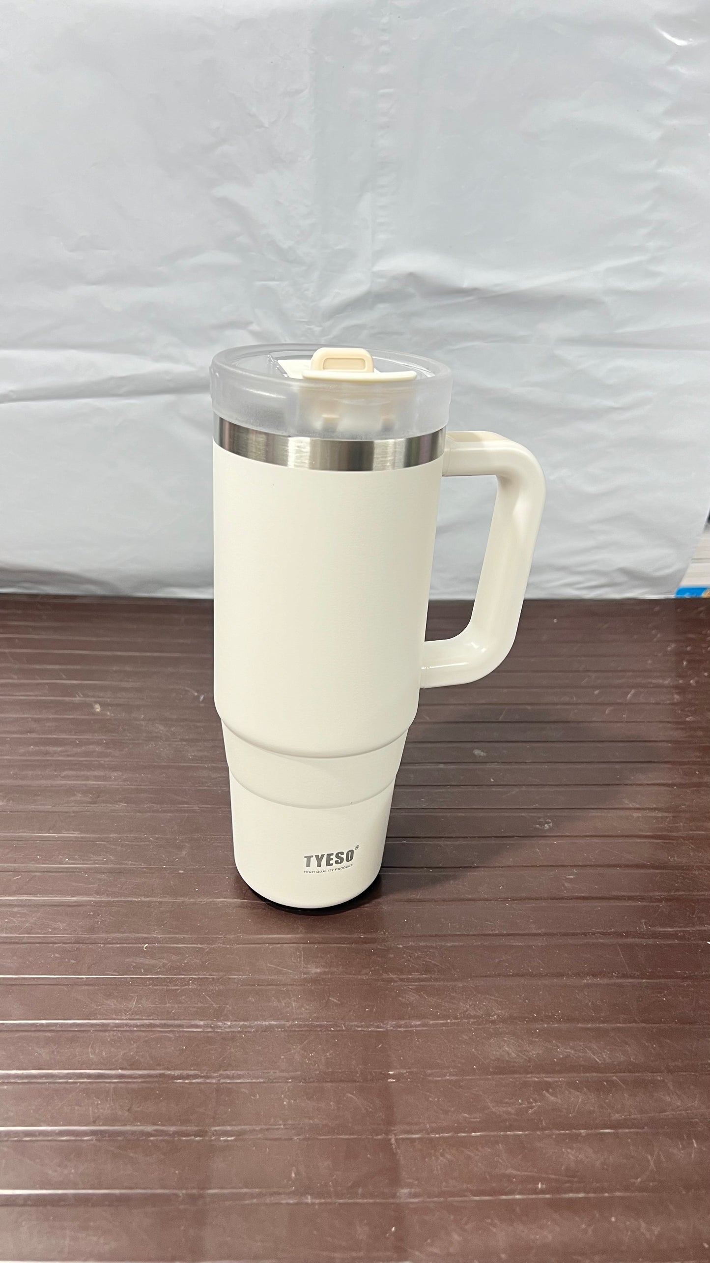 TYESO vacuum insulated tumbler with handle 900ml(24 hours cold & 6 hours hot)